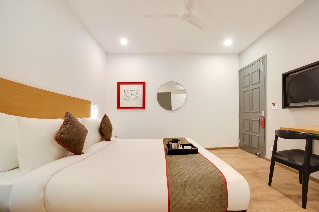 Hôtel Oyo Townhouse 019 Anand Vihar à New Delhi Extérieur photo