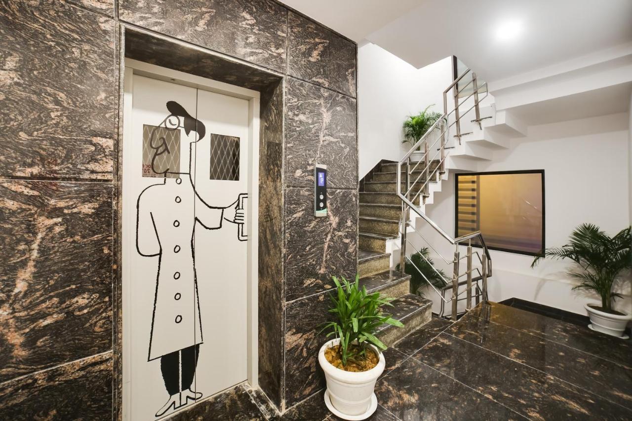 Hôtel Oyo Townhouse 019 Anand Vihar à New Delhi Extérieur photo