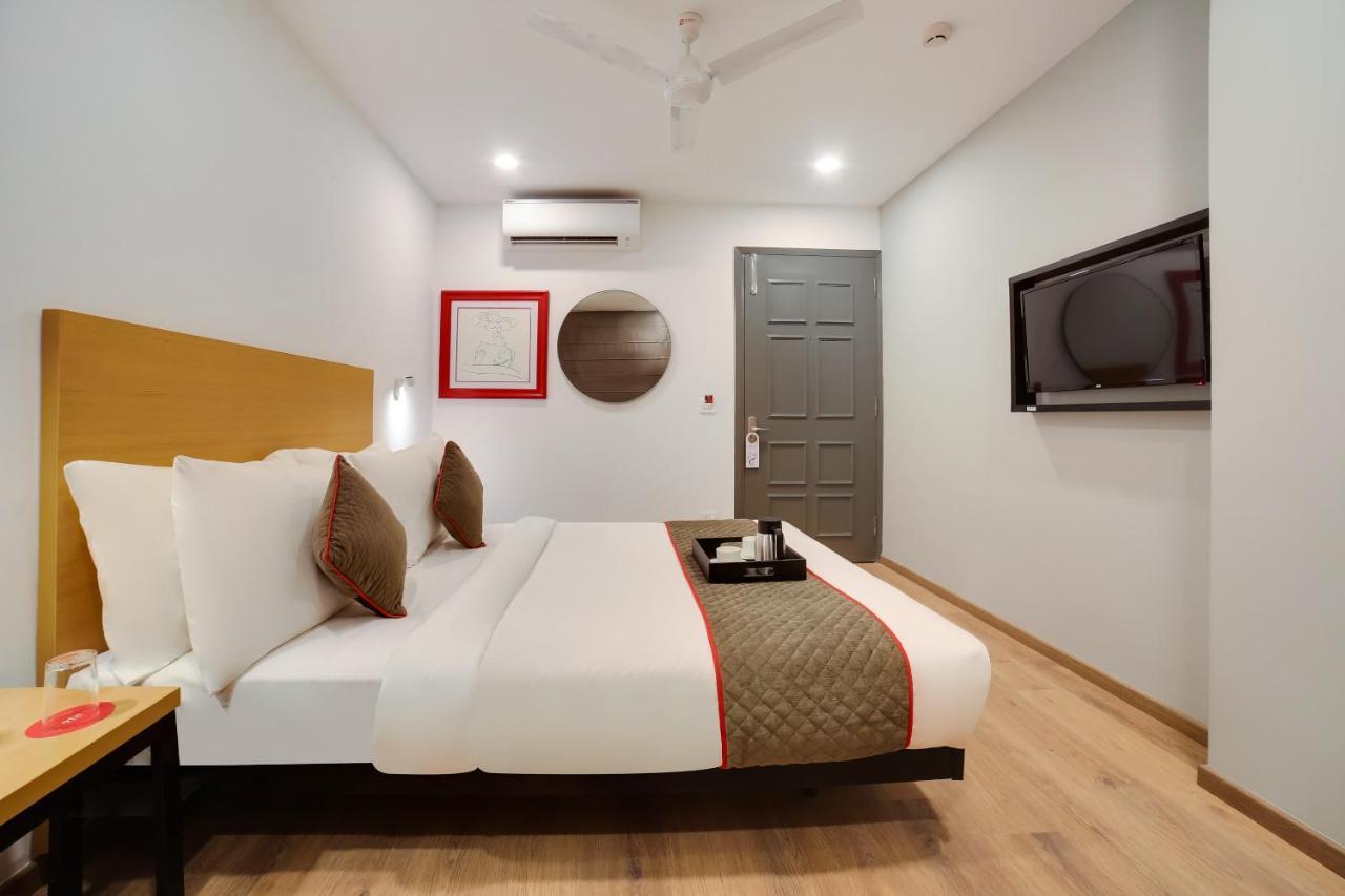 Hôtel Oyo Townhouse 019 Anand Vihar à New Delhi Extérieur photo