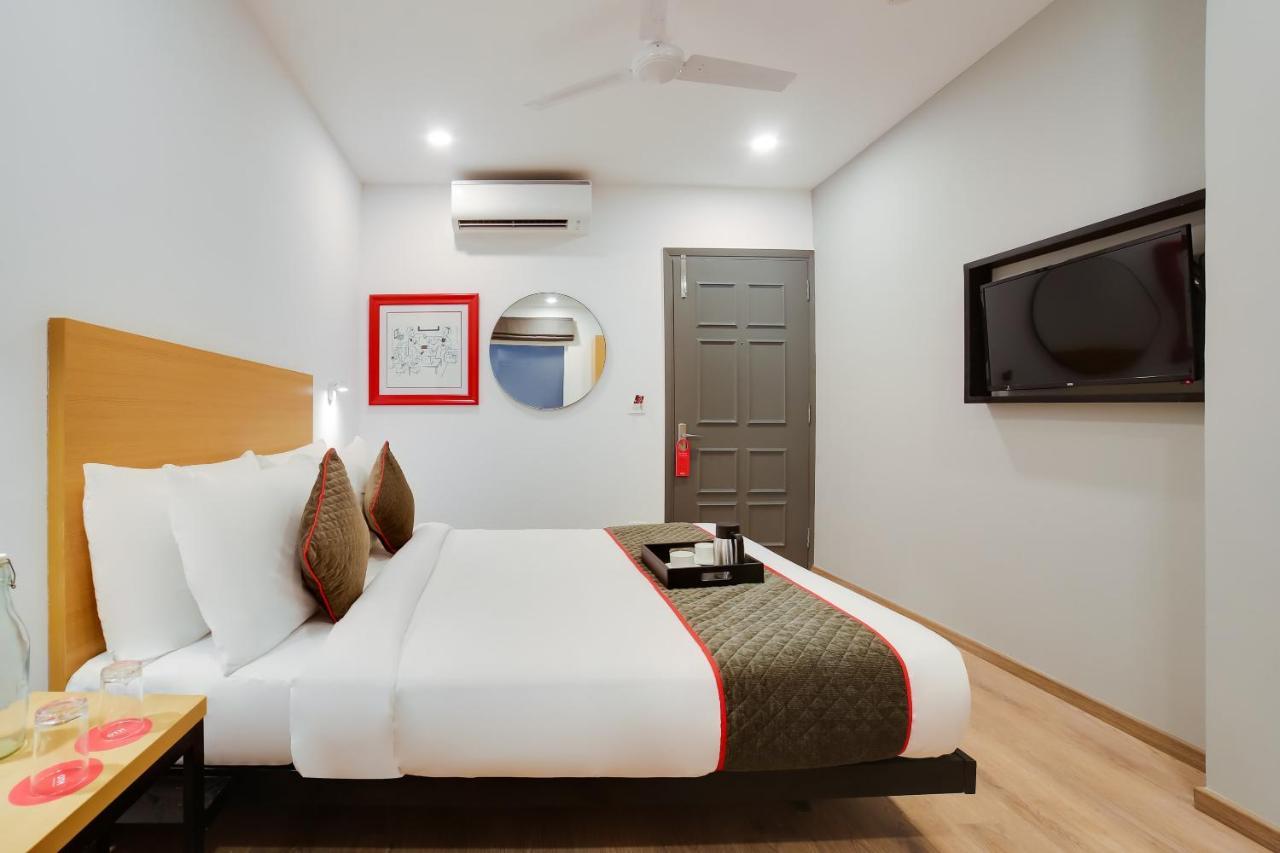 Hôtel Oyo Townhouse 019 Anand Vihar à New Delhi Extérieur photo