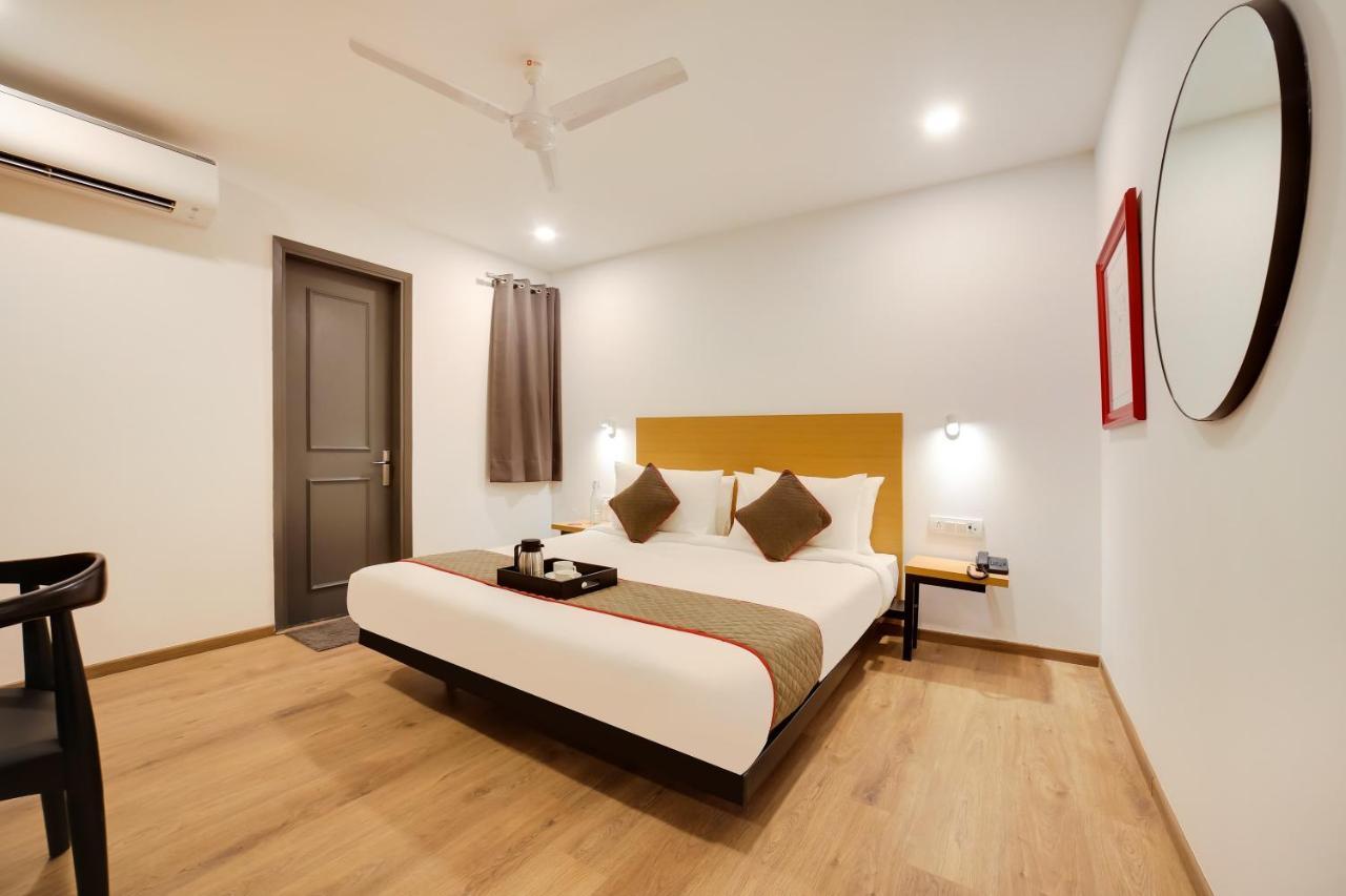 Hôtel Oyo Townhouse 019 Anand Vihar à New Delhi Extérieur photo
